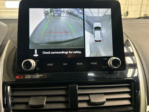 Used 2023 Mitsubishi Eclipse Cross SEL AWD/4WD image 5