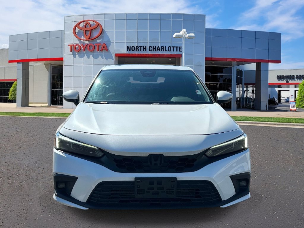 Used 2022 Honda Civic Sport Touring image 2