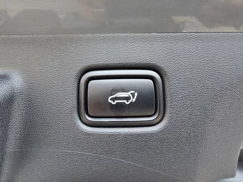 Used 2022 Kia EV6 Wind w/ Wind Technology Package AWD/4WD image 25