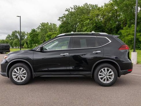 Used 2019 Nissan Rogue SV AWD/4WD image 9