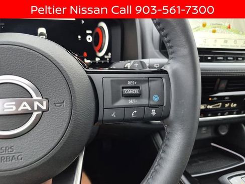Certified 2023 Nissan Rogue Platinum w/ Platinum Premium Package FWD image 32