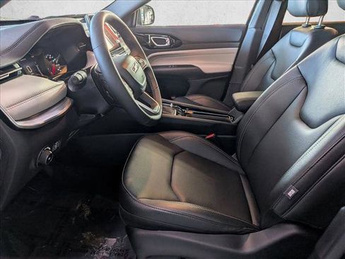 New 2026 Jeep Compass Limited image 4