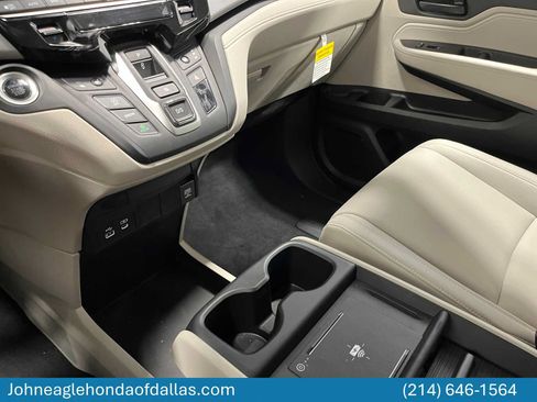New 2026 Honda Odyssey EX-L image 18