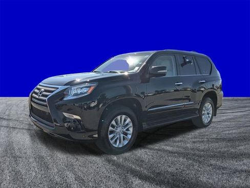 Used 2018 Lexus GX 460 Premium w/ Premium Package image 7