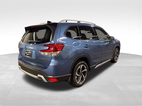 Used 2024 Subaru Forester Touring image 5