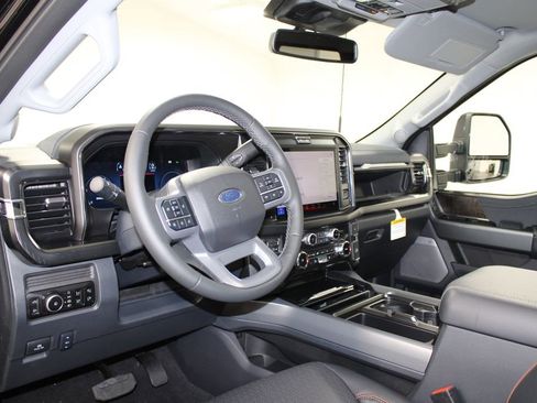 New 2026 Ford F250 Lariat w/ Black Appearance Package image 26