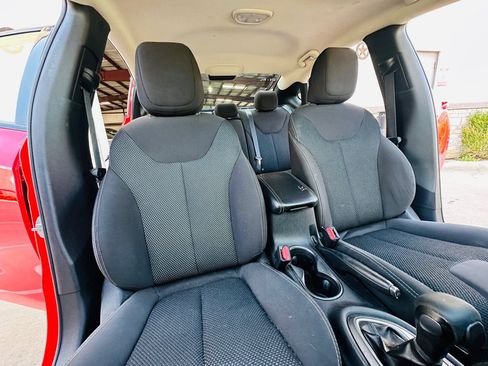 Used 2016 Dodge Dart SXT FWD image 24