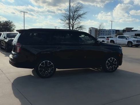 Used 2022 Chevrolet Tahoe RST w/ Luxury Package image 9