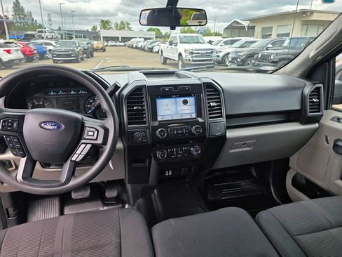 Used 2019 Ford F150 XL w/ Equipment Group 101A Mid AWD/4WD image 5