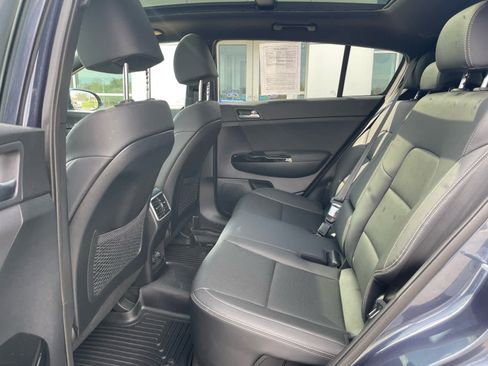 Used 2020 Kia Sportage S w/ S Premium Package image 9