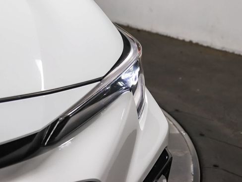 Certified 2024 Toyota Corolla SE w/ SE Premium Package FWD image 7