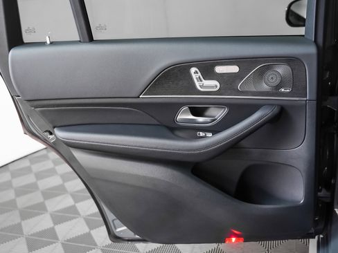 New 2026 Mercedes-Benz GLS 450 4MATIC image 25