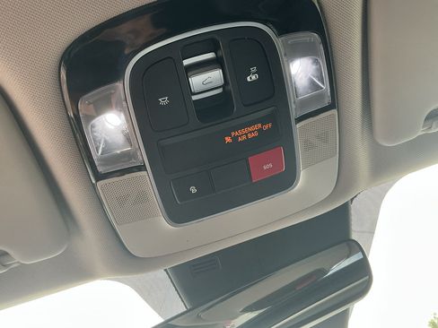 Used 2023 Hyundai Tucson SEL w/ Convenience Package AWD/4WD image 19