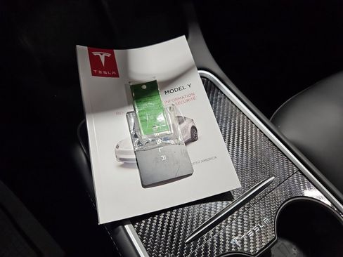 Used 2023 Tesla Model Y Long Range AWD/4WD image 20
