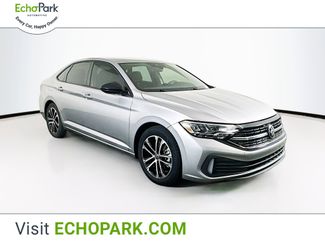 Used 2022 Volkswagen Jetta Sport image 1
