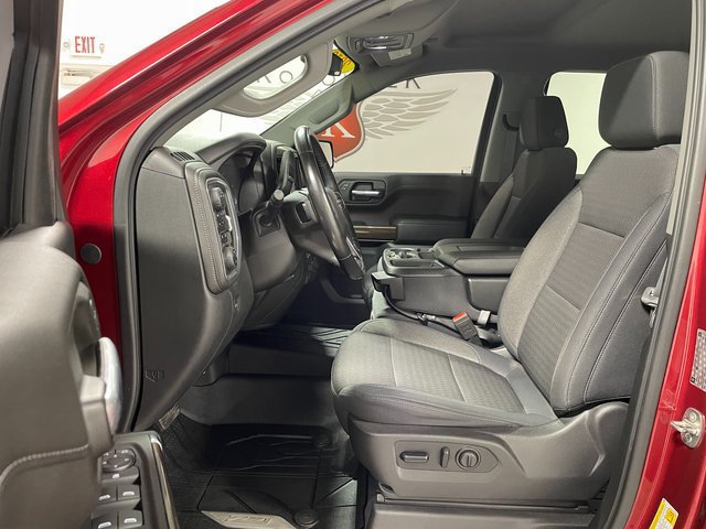 Used 2019 Chevrolet Silverado 1500 LT Trail Boss w/ Convenience Package AWD/4WD image 11