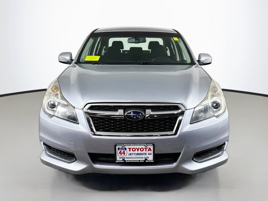 Used 2013 Subaru Legacy 2.5i Premium w/ All-Weather Pkg AWD/4WD image 11