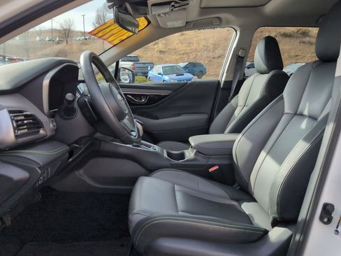 Used 2024 Subaru Outback Onyx Edition image 11