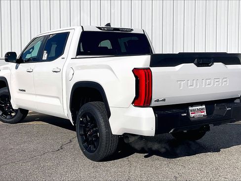 New 2026 Toyota Tundra SR5 image 3