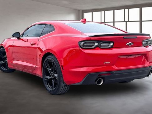 Used 2020 Chevrolet Camaro LT w/ RS Package RWD image 4