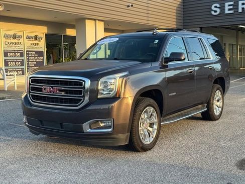 Used 2017 GMC Yukon SLT w/ HD Trailering Package image 7