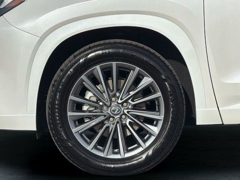 Used 2026 Lexus TX 350 AWD w/ Convenience Package image 33