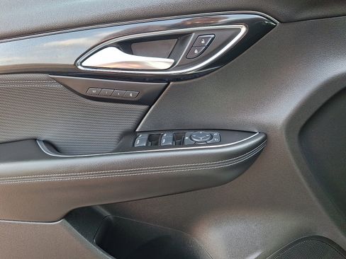 Used 2024 Buick Envision Preferred AWD/4WD image 12