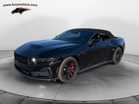 Used 2024 Ford Mustang GT Premium image 7
