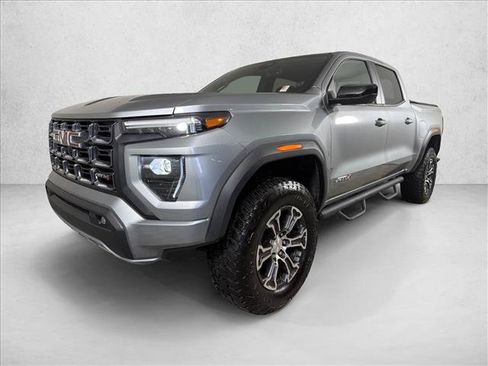 Used 2024 GMC Canyon AT4 w/ AT4 Premium Package AWD/4WD image 7