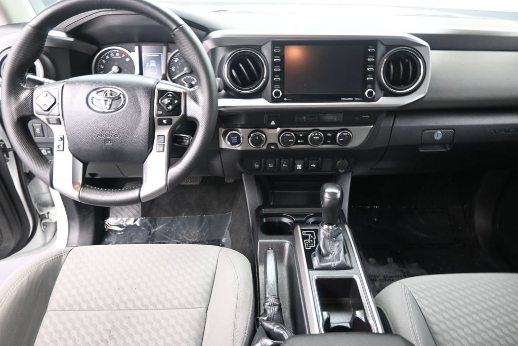 Used 2023 Toyota Tacoma SR5 AWD/4WD image 15