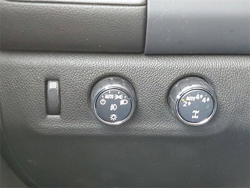 Used 2022 GMC Canyon Elevation w/ Trailering Package image 21