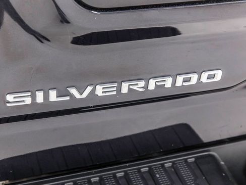 Used 2022 Chevrolet Silverado 1500 Custom RWD image 12