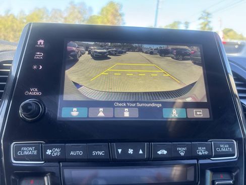 Used 2023 Honda Odyssey Touring image 40