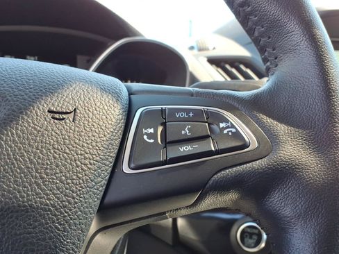 Used 2019 Ford Escape Titanium FWD image 27