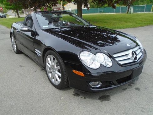Used 2007 Mercedes-Benz SL 550 image 3