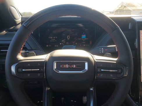 New 2026 GMC Yukon AT4 Ultimate image 21