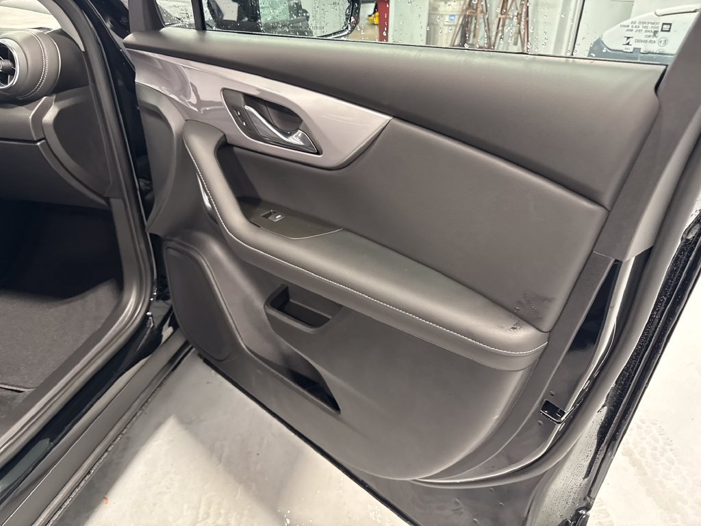 New 2026 Chevrolet Blazer LT FWD image 34