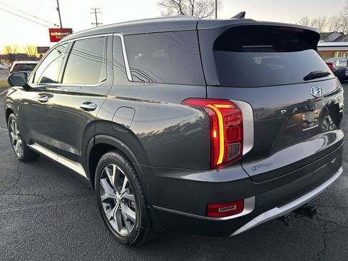 Used 2022 Hyundai Palisade Limited AWD/4WD image 3