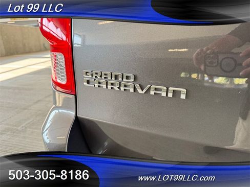 Used 2018 Dodge Grand Caravan SE w/ Power Convenience Group I FWD image 47