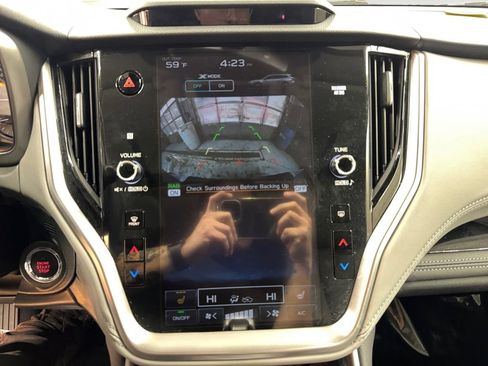 Certified 2025 Subaru Outback Limited image 16