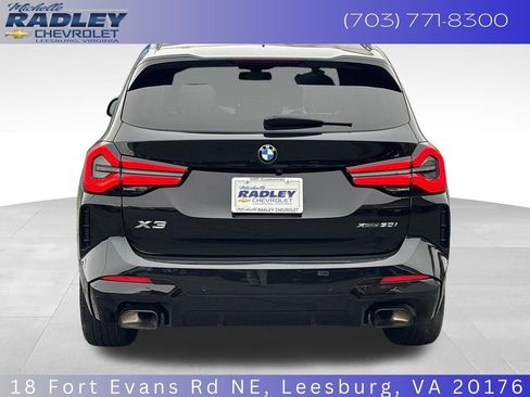 Used 2023 BMW X3 xDrive30i image 4