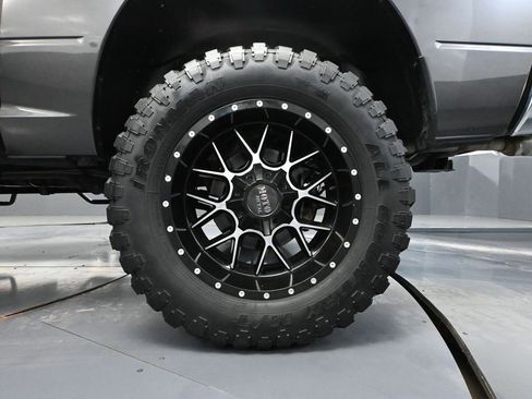 Used 2017 RAM 1500 Big Horn image 16