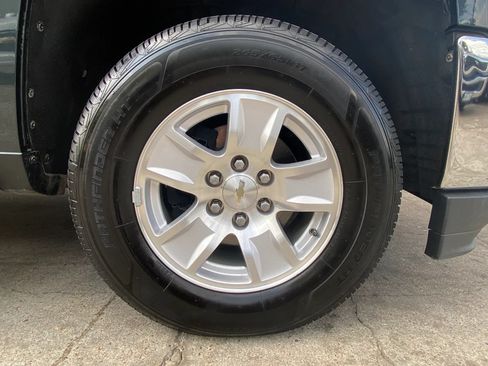 Used 2018 Chevrolet Silverado 1500 LT w/ LT Eassist Package RWD image 29