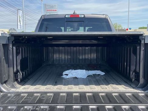 New 2026 RAM 1500 4x4 Crew Cab image 16