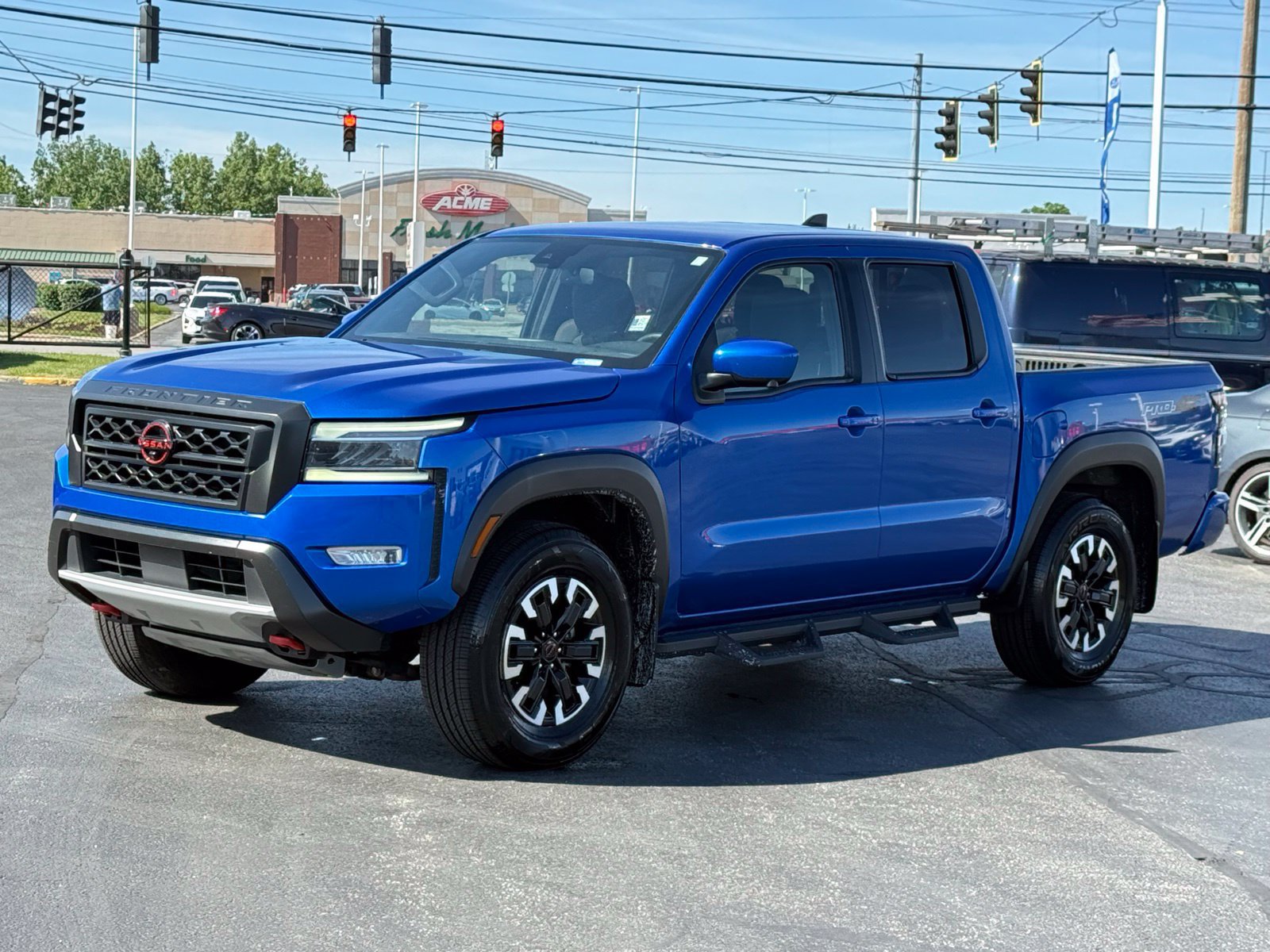 Used 2024 Nissan Frontier PRO-4X w/ Pro Convenience Package AWD/4WD image 10