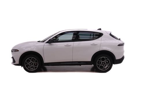 New 2026 Alfa Romeo Tonale w/ Active Assist Package AWD/4WD image 3