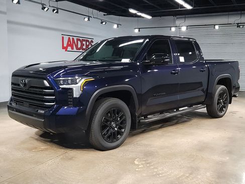 New 2026 Toyota Tundra Limited AWD/4WD image 3