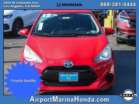 Used 2015 Toyota Prius C Three image 9