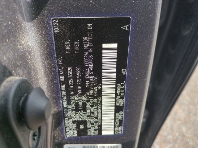 Used 2023 Toyota Highlander Limited FWD image 28