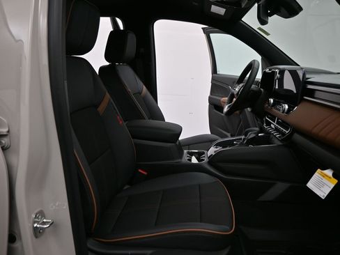 New 2026 GMC Canyon AT4 image 22